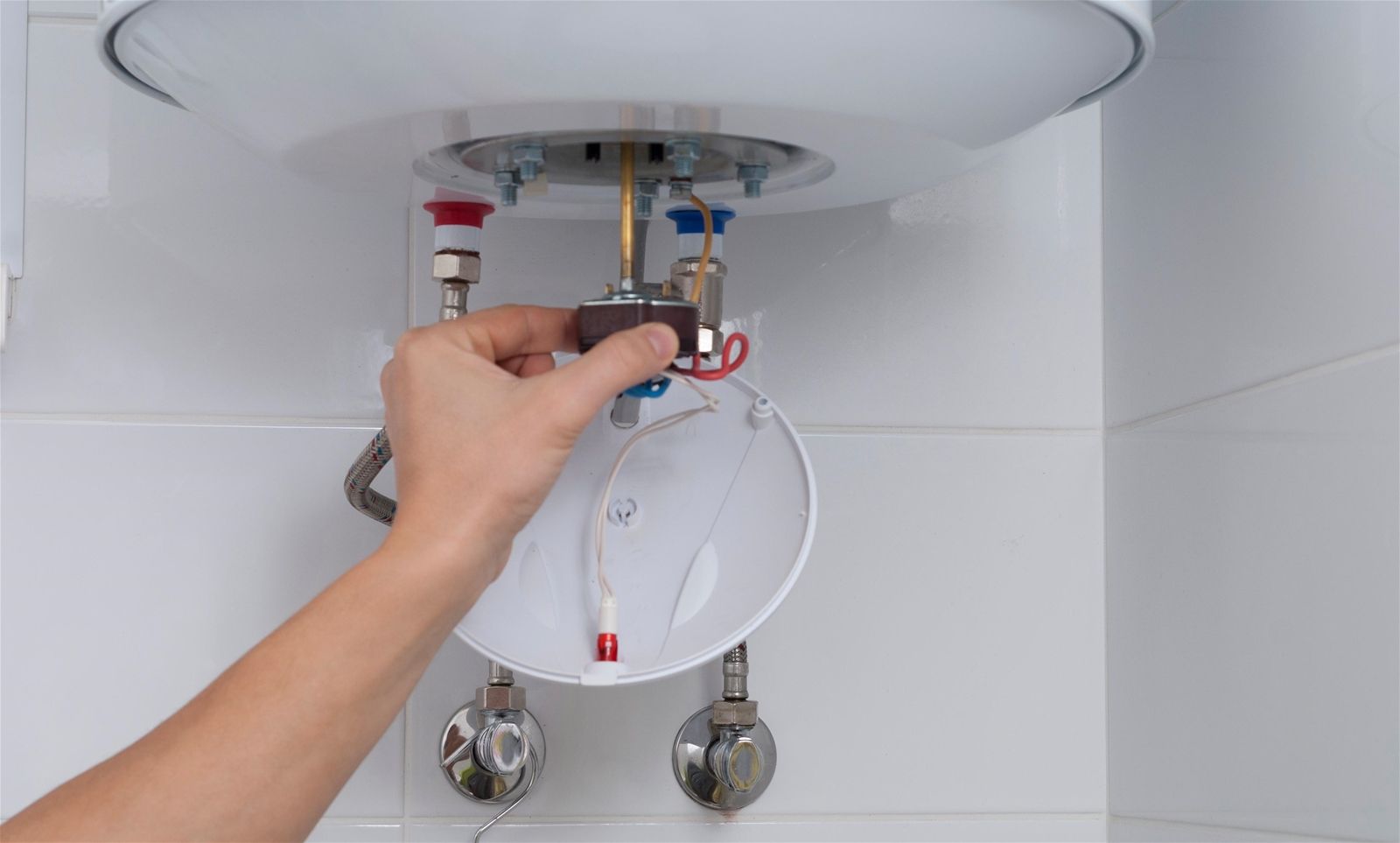 Các bộ phận bên trong bình nóng lạnh-Van an toàn