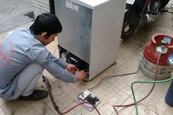 nạp gas tủ lạnh tại nhà kiểm tra